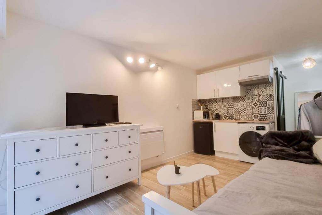 Studio Avec Garage 5Min Cannes Centre 外观 照片